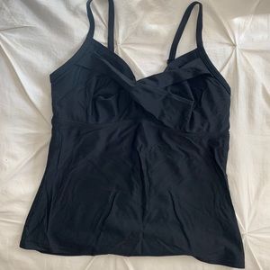 Athleta tankini top